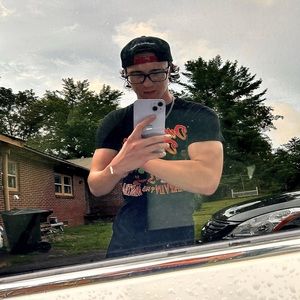 Meet your Posher, Jace